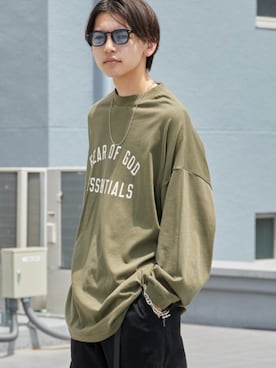 「FOG ESSENTIALS（エフオージーエッセンシャルズ）のアイテム（トップス）」を使った、Rooptokyoさん（メンズ・178cm）の夏コーディネート