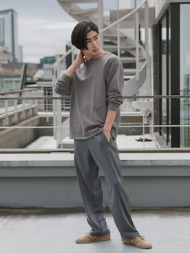 「adidas（アディダス）のadidas/アディダス ファイヤーバードトラックパンツ ラインパンツ ジャージ 2026年春夏（スウェットパンツ、グレー系）」を使った、Rooptokyoさん（メンズ・178cm）の春コーディネート