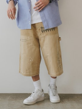 「Liberaiders（リベレイダース）のLiberaiders/リベレイダース HANDWRITING CANVAS WORK SHORTS ダブルニー ペイントデザイン ワークショーツ 2026年春夏（デニムパンツ、ベージュ系）」を使った、Rooptokyoさん（メンズ・178cm）の春コーディネート