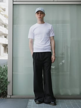 「HANES（ヘインズ）のHanes/ヘインズ 2P Pack A-Shirt 2枚入りパック リブタンクトップ 2026年 夏 夏服（タンクトップ、ホワイト系）」を使った、Rooptokyoさん（メンズ・178cm）の夏コーディネート
