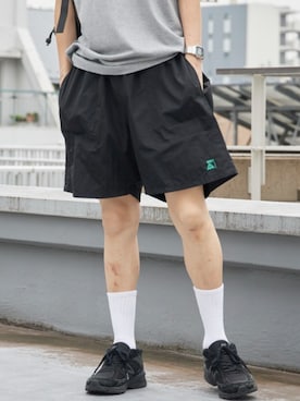 「POLeR（ポーラー）のアイテム（パンツ）」を使った、Rooptokyoさん（メンズ・178cm）の夏コーディネート