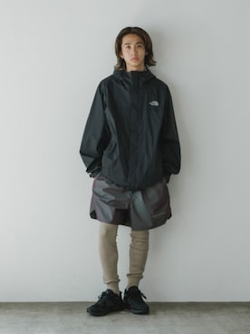 「FOG ESSENTIALS（エフオージーエッセンシャルズ）のアイテム」を使った、Rooptokyoさん（メンズ・178cm）の夏コーディネート