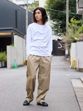 「Dickies（ディッキーズ）の【ROOPTOKYO別注】Dickies/ディッキーズ EASY DOUBLE KNEE PANTS イージーダブルニーパンツ スケーター ワークパンツ ルーズフィット 2026年春夏（チノパンツ、グリーン系）」を使った、Rooptokyoさん（メンズ・178cm）の秋コーディネート