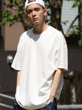 「FOG ESSENTIALS（エフオージーエッセンシャルズ）のアイテム（トップス）」を使った、Rooptokyoさん（メンズ・178cm）の夏コーディネート