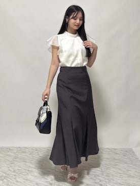 「ASTORIA ODIER（アストリアオディール）のラメシアーフレンチフリルプルオーバー（シャツ/ブラウス、ホワイト系）」を使った、ASTORIA ODIER（アストリア オディール）さん（レディース・155cm）の夏コーディネート
