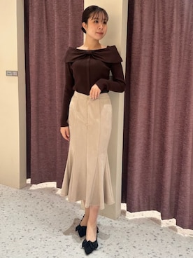 「アイテム（スカート、ベージュ系）」を使った、ASTORIA ODIER（アストリア オディール）さん（レディース・163cm）の冬コーディネート