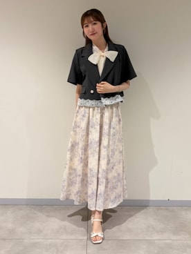 「ASTORIA ODIER（アストリアオディール）のシアーリボンタイ花柄ワンピース（ワンピース、パープル系）」を使った、ASTORIA ODIER（アストリア オディール）さん（レディース・155cm）の夏コーディネート