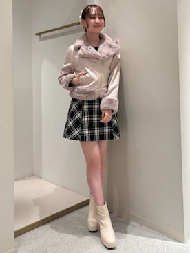 「アイテム（ライダースジャケット）」を使った、ASTORIA ODIER（アストリア オディール）さん（レディース・159cm）の秋コーディネート