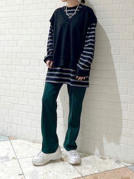 「PBLIM（ページボーイリム）のアイテム（スラックス）」を使った、lucaさん（レディース・161cm）の秋コーディネート