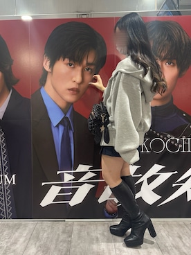 「アイテム（パーカー）」を使った、ユさん（レディース・151cm）の秋コーディネート