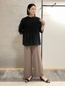 「INDIVI（インディヴィ）のアイテム」を使った、INDIVI(SHOP STAFF)さん（レディース・161cm）の夏コーディネート