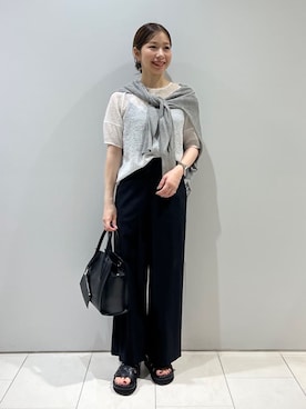 「インディヴィ」｜「アイテム（サンダル）」を使った、INDIVI(SHOP STAFF)さん（レディース・152cm）の夏コーディネート