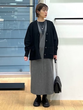 「インディヴィ」｜「アイテム（ワンピース）」を使った、INDIVI(SHOP STAFF)さん（レディース・156cm）の冬コーディネート