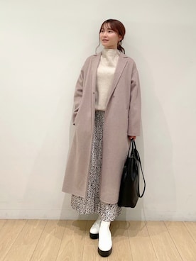 INDIVI(SHOP STAFF)さんの「◆【2点セット】袖パフニット＆柄プリーツスカート セットアップ」を使ったコーディネート