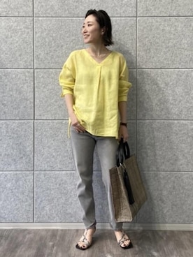 「リネンブラウス」｜「アイテム（その他）」を使った、INDIVI(SHOP STAFF)さん（レディース・158cm）の春コーディネート