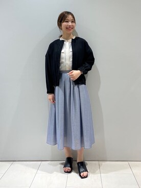 「インディヴィ」｜「アイテム（ブルゾン）」を使った、INDIVI(SHOP STAFF)さん（レディース・152cm）の夏コーディネート