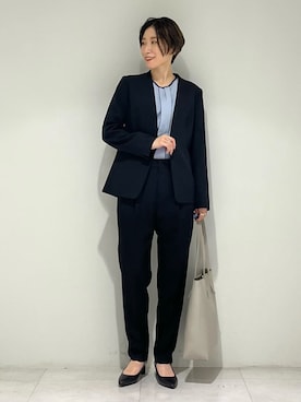 「アイテム（スーツジャケット、ブラック系）」を使った、INDIVI(SHOP STAFF)さん（レディース・158cm）の秋コーディネート