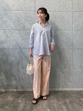 「インディヴィ」｜「アイテム（サンダル）」を使った、INDIVI(SHOP STAFF)さん（レディース・160cm）の夏コーディネート