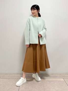 「フェイクレザー」｜「アイテム（ノーカラーコート）」を使った、INDIVI(SHOP STAFF)さん（レディース・162cm）の秋コーディネート