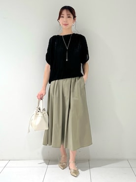 「お仕事コーデ」｜「アイテム（アクセサリー）」を使った、INDIVI(SHOP STAFF)さん（レディース・169cm）の夏コーディネート