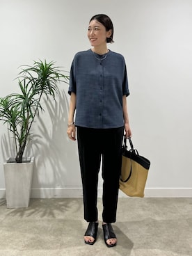 「インディヴィ」｜「アイテム（サンダル）」を使った、INDIVI(SHOP STAFF)さん（レディース・158cm）の夏コーディネート