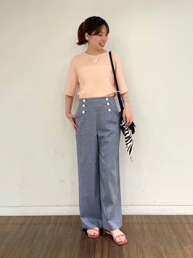 「アイテム（バンダナ/スカーフ）」を使った、INDIVI(SHOP STAFF)さん（レディース・160cm）の夏コーディネート