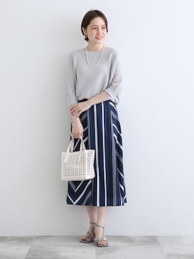 「大人ガーリー」｜「アイテム（セットアップ）」を使った、INDIVI(SHOP STAFF)さん（レディース・163cm）の春コーディネート