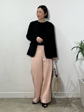 「インディヴィ」｜「アイテム（ノーカラージャケット）」を使った、INDIVI(SHOP STAFF)さん（レディース・158cm）の冬コーディネート