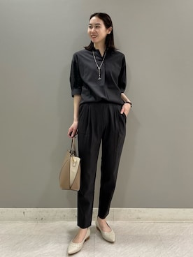 「インディヴィ」｜「アイテム（ハンドバッグ）」を使った、INDIVI(SHOP STAFF)さん（レディース・162cm）の夏コーディネート