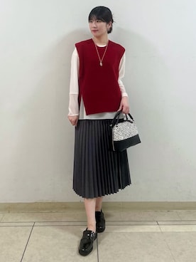 「リバーシブル」｜「アイテム（その他）」を使った、INDIVI(SHOP STAFF)さん（レディース・162cm）の秋コーディネート