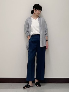 「リネンシャツ」｜「アイテム（その他）」を使った、INDIVI(SHOP STAFF)さん（レディース・157cm）の夏コーディネート