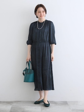 「アイテム（パンプス、グリーン系）」を使った、INDIVI(SHOP STAFF)さん（レディース・163cm）の夏コーディネート