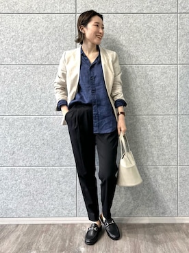 「リネンシャツ」｜「アイテム（ノーカラージャケット）」を使った、INDIVI(SHOP STAFF)さん（レディース・158cm）の春コーディネート