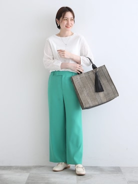 INDIVI(SHOP STAFF)さん（レディース・163cm）の春コーディネート