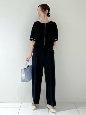 「インディヴィ」｜「アイテム（ハンドバッグ）」を使った、INDIVI(SHOP STAFF)さん（レディース・169cm）の春コーディネート