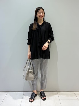 「ボウタイブラウス」｜INDIVI(SHOP STAFF)さん（レディース・152cm）の夏コーディネート
