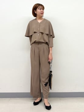 「アイテム（その他）」を使った、INDIVI(SHOP STAFF)さん（レディース・170cm）の秋コーディネート