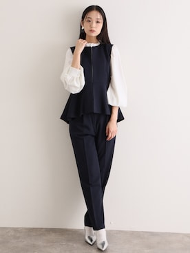 「アイテム（スーツセット）」を使った、SHOP STAFFさん（レディース・168cm）の秋コーディネート