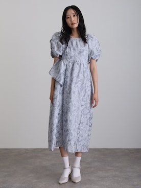 「アイテム（ドレス、グレー系）」を使った、SHOP STAFFさん（レディース・162cm）の秋コーディネート