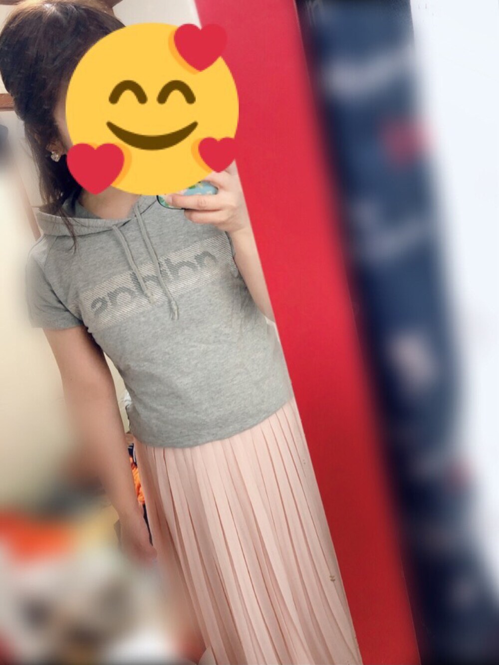 「プリーツスカート」｜「adidasのアイテム（トップス、グレー系）」を使った、アラレちゃんさん（レディース・145cm）の夏コーディネートの1枚目の写真