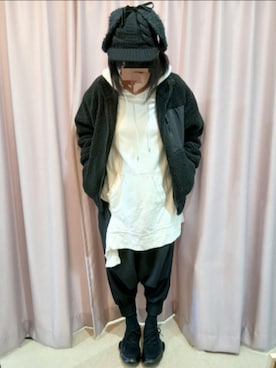 「アイテム（パーカー）」を使った、田舎で浮いてるおばちゃん。さん（レディース・163cm・40代）の秋コーディネート