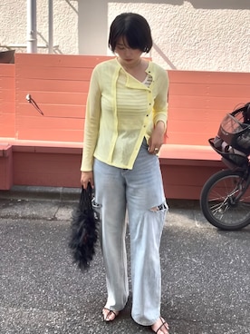 「ALL NEW MART（オールニューマート）の多ボタンデザイントップス（Tシャツ/カットソー、イエロー系）」を使った、yukiさん（レディース・164cm）の夏コーディネート