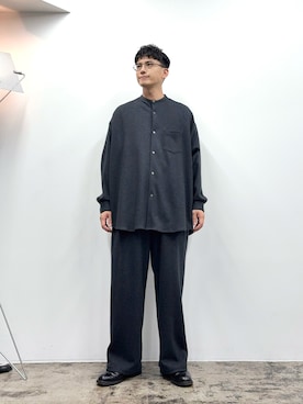 「Graphpaper（グラフペーパー）のアイテム（パンツ）」を使った、kazさん（メンズ・183cm）の秋コーディネート
