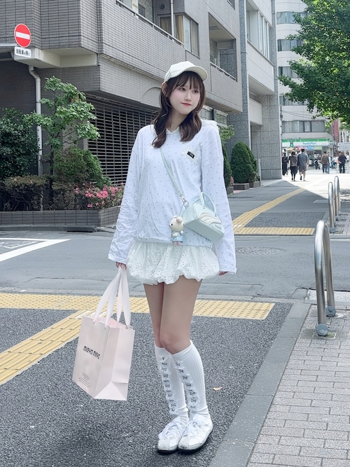 lilLilly（リルリリー）の「2wayレースフードワンピース（Tシャツ