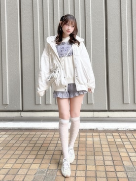 「miu miu（ミュウミュウ）のアイテム」を使った、♡まりあ♡さん（レディース・169cm）の春コーディネート