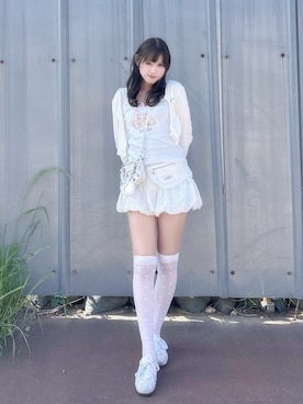 「CRANK（クランク）のCRANK／ハートボタンカーディガン（カーディガン/ボレロ、ホワイト系）」を使った、♡まりあ♡さん（レディース・169cm）の春コーディネート