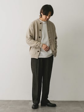 「URBAN RESEARCH DOORS（アーバンリサーチドアーズ）のウールブレンドネップワンタックパンツ（その他パンツ）」を使った、Taniさん（メンズ・172cm）の秋コーディネート