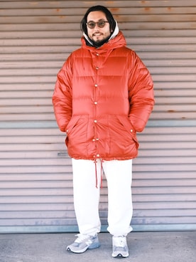 「アイテム（ダウンジャケット/コート、レッド系）」を使った、TAKASHI ITOさん（メンズ・169cm）の冬コーディネート