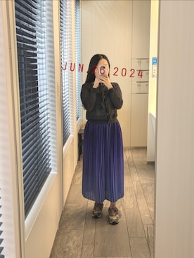 「OSMOSIS（オズモーシス）のアイテム」を使った、mokoさん（レディース・157cm）の秋コーディネート