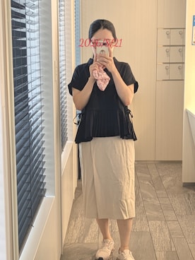 「On（オン）の＜On＞Cloud 6 スニーカー（スニーカー、ベージュ系）」を使った、mokoさん（レディース・157cm）の秋コーディネート